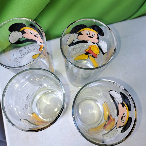 Very Vintage ADORABLE Mickey Champion Tall Tea Glasses set of 4 - Picture 4 of 5